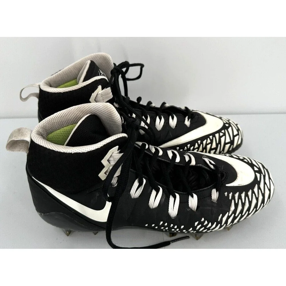 NIKE FORCE‎ SAVAGE PRO Mid Football Cleats Men's Size 10.5 Black And White